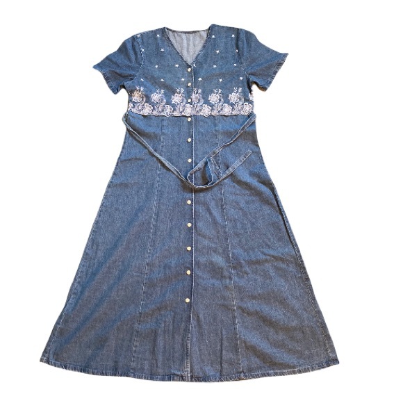 Vintage style JEAN DRESS WITH LACE FRONT SIZE SMALL - Picture 1 of 3